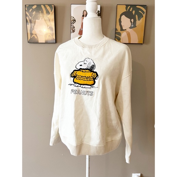 Zara Sweaters Zara X Peanuts Snoopy Crewneck Sweater Poshmark